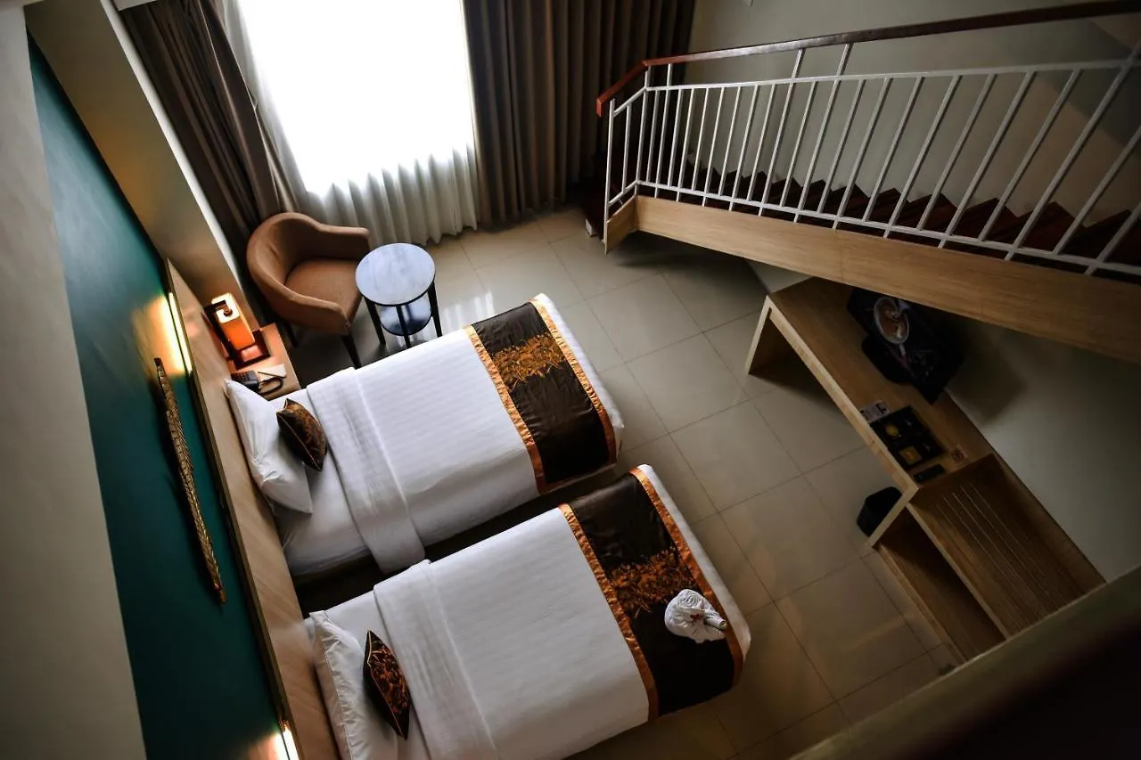 The Kana Kuta Hotel Кута