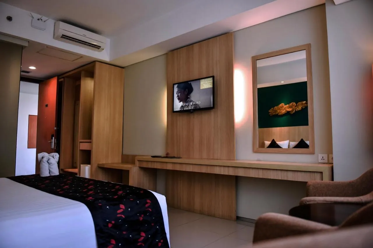 The Kana Kuta Hotel  Кута